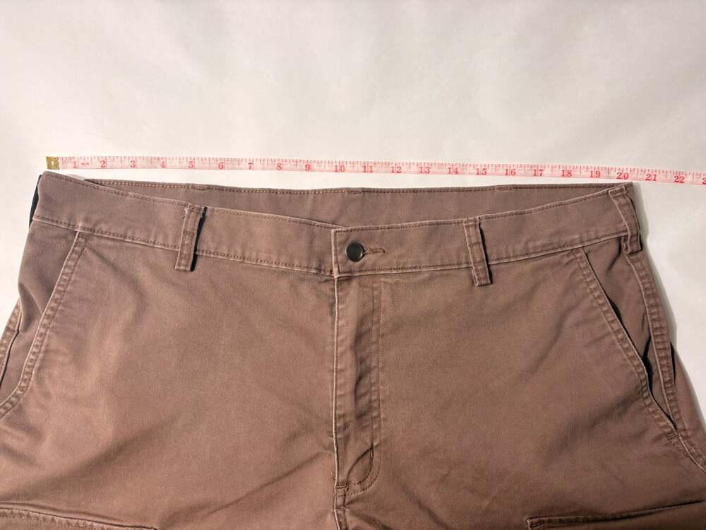 40 Grit by Duluth Trading Mens Brown Cotton Blend Cargo Utility Shorts - Picture 3 of 6